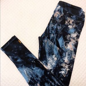 Lucy Studio Hatha Legging